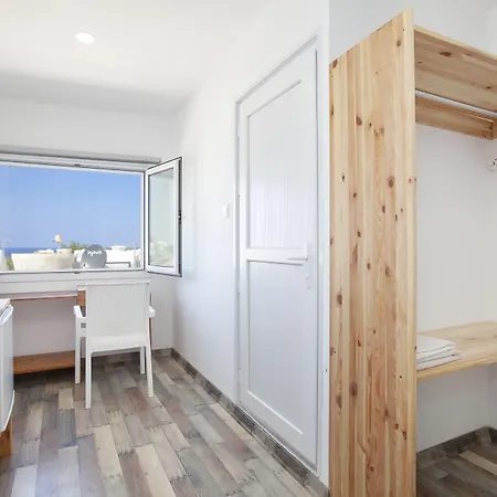 Sun Rays Hostel Kazaphani