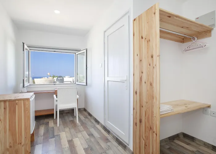 Sun Rays Хостел Kazaphani