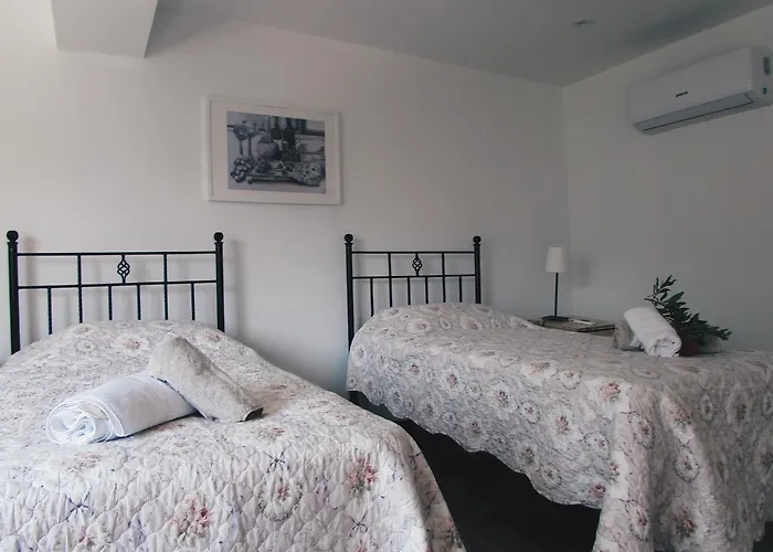 Hostel Sun Rays Kazaphani